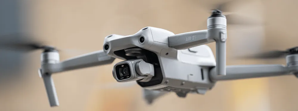DJI